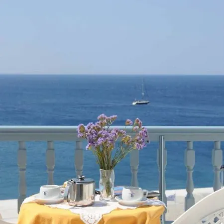 Asteria Hotel 2*